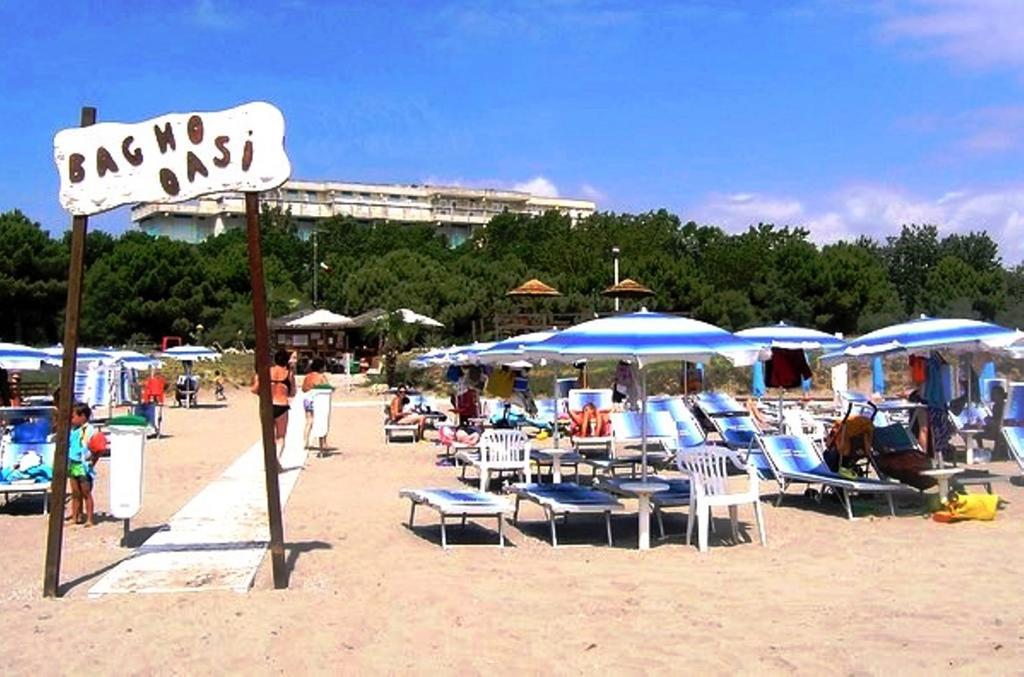 Airone Bianco Residence Village Lido delle Nazioni Ngoại thất bức ảnh