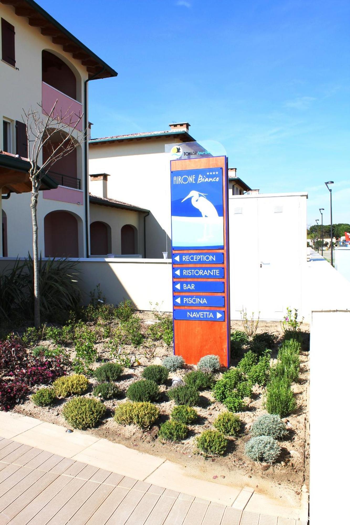 Airone Bianco Residence Village Lido delle Nazioni Ngoại thất bức ảnh