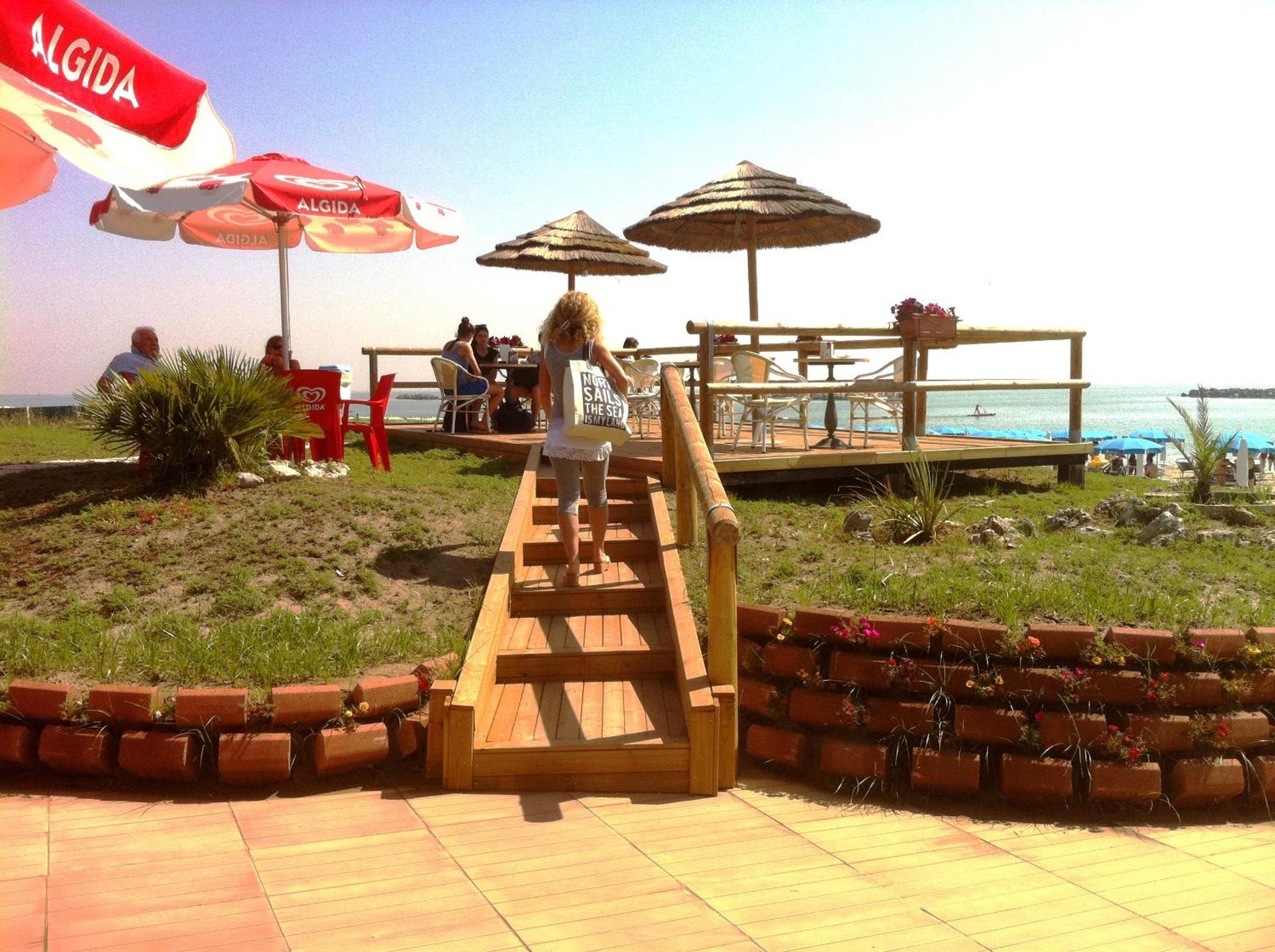 Airone Bianco Residence Village Lido delle Nazioni Ngoại thất bức ảnh