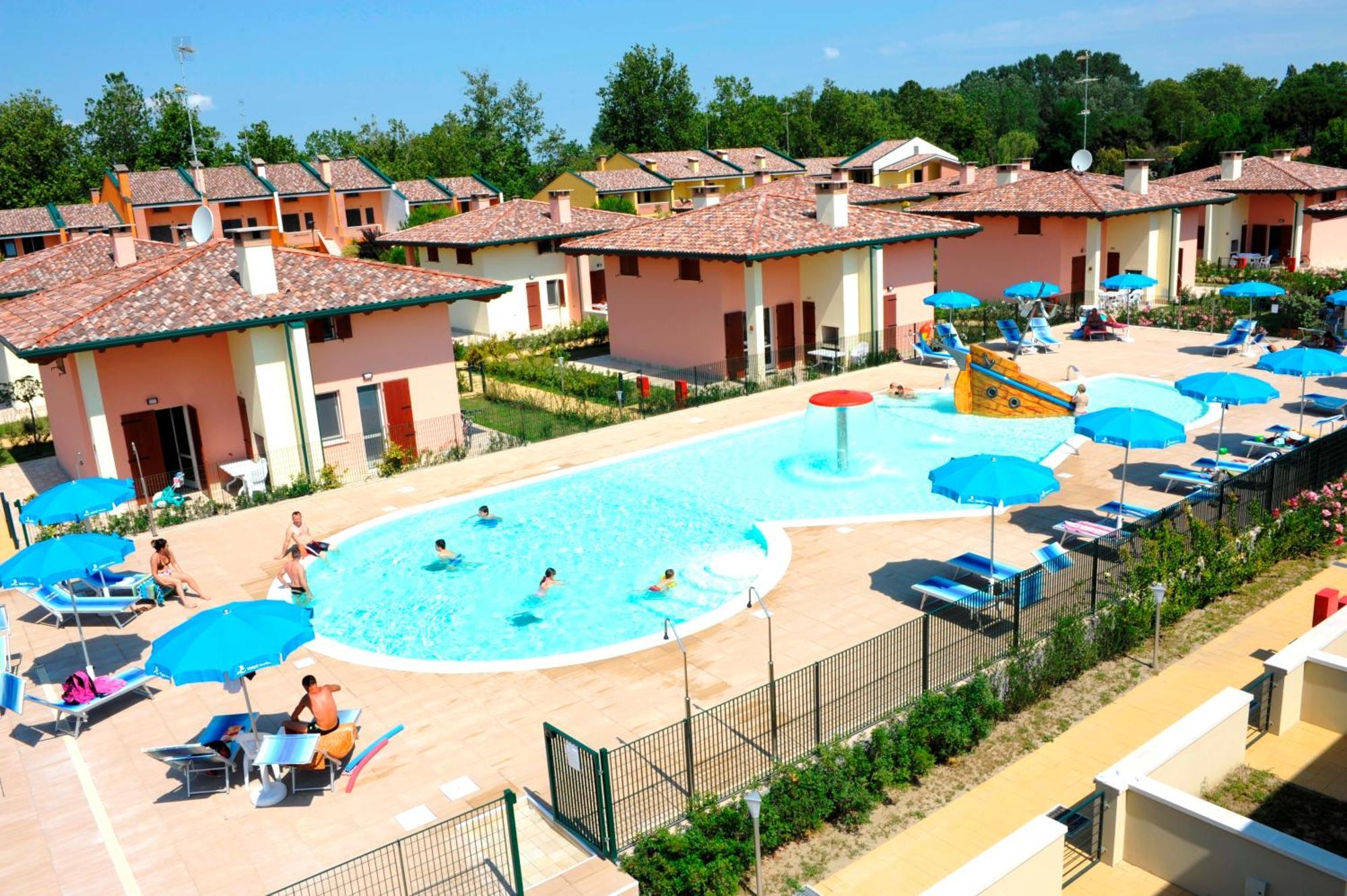 Airone Bianco Residence Village Lido delle Nazioni Ngoại thất bức ảnh